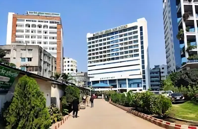 campus view Ibn Sina Medical College