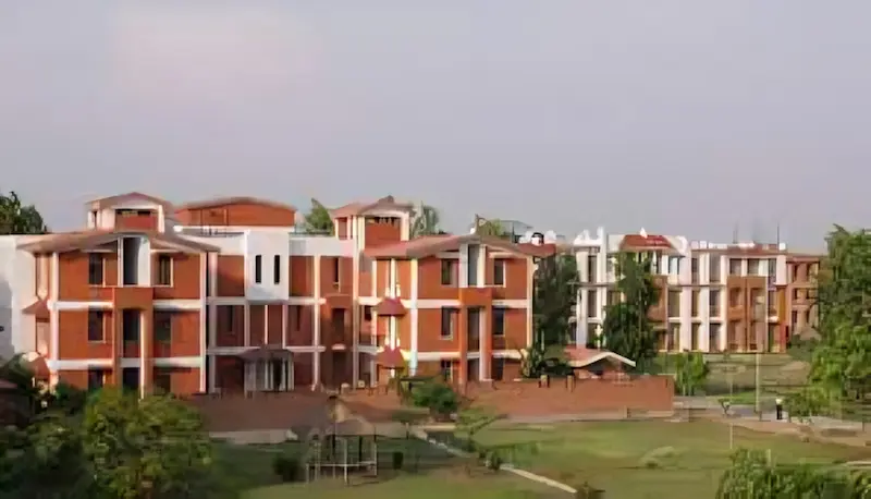 Universal Medical College campus view