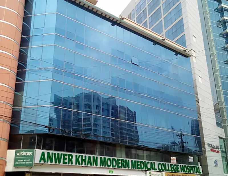 Anwer Khan Modern Medical College